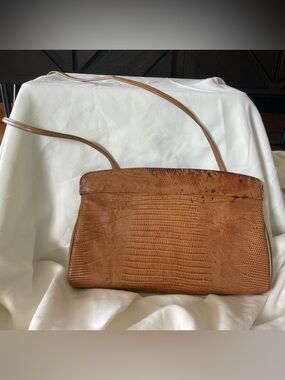 Bags by Varon Leather Crossbody Bag in Cognac